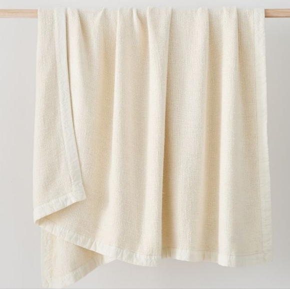 ❤️BUY 2 GET 1 FREE  Viscose Linen Throw, Alabaster, Retail $129 - Picture 6 of 9